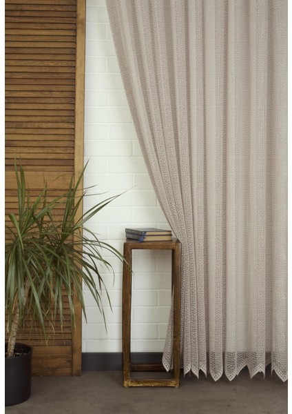 File Tül Vizon Uzun Boy 1-2,5 Orta Sık Pile