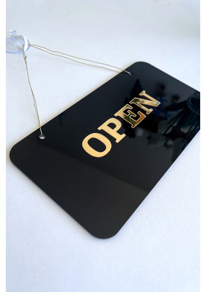 Open / Closed Kapı Tabelası – Tüm İşletmeler için Şık ve Sade Tasarım