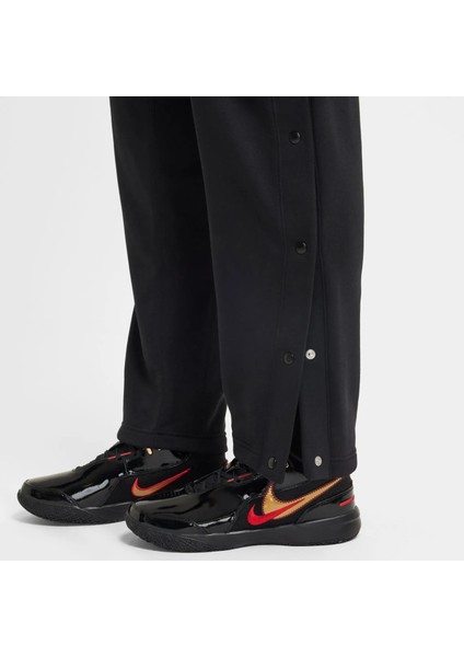 Nke Lebron James Therma-Fıt Issue Pant Ta Erkek Siyah Yandan Çıtlı Polarlı Eşofman Altı FZ1036-010 modelleri