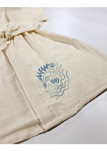 Çizgisel Deniz Bitkileri Görselli Ekru Renk Düşük Kol Müslin Kimono modelleri