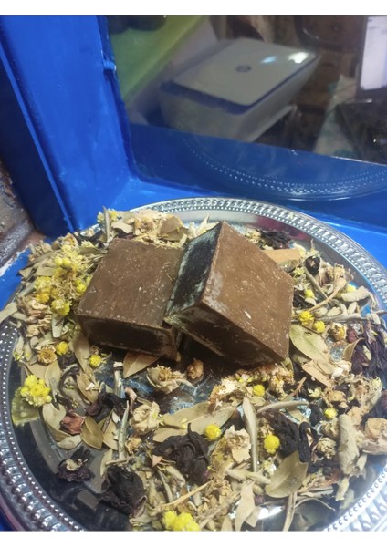 El Yapımı Olgunlaştırılmış Ardıç Katranlı Zeytinyağı Sabunu 250 Gr(2 adet)