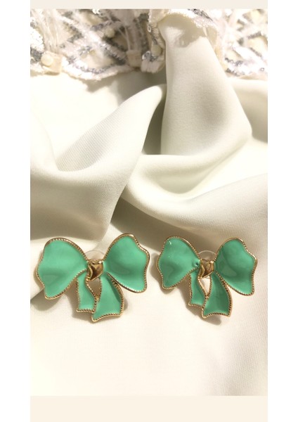 Mint Yeşili Fiyonk Küpe