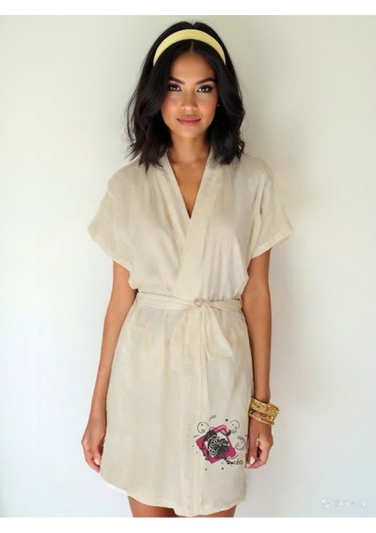 Aslan Burcu Tasarımlı Ekru Renk Düşük Kol Müslin Kimono
