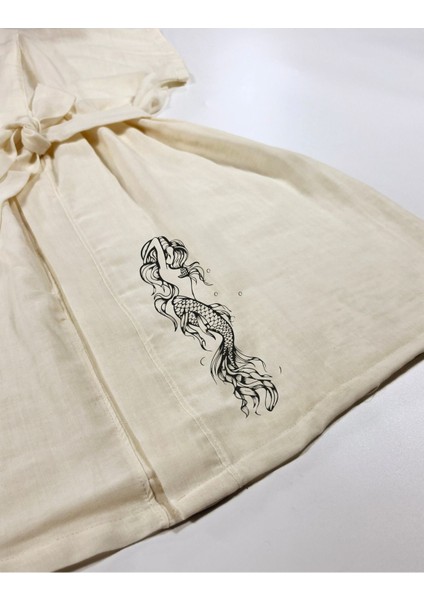 Grafik Mor Balık Görselli Ekru Renk Düşük Kol Müslin Kimono modelleri