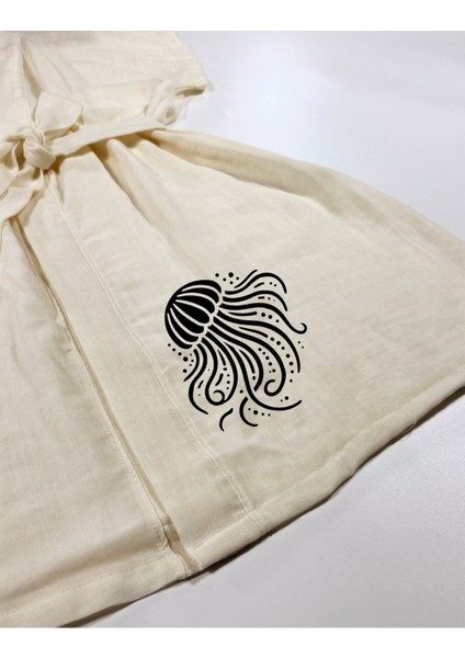 Siyah Ahtapot Görselli Ekru Renk Düşük Kol Müslin Kimono modelleri