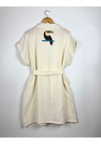 Siyah Tukan Görselli Ekru Renk Düşük Kol Müslin Kimono indirimleri