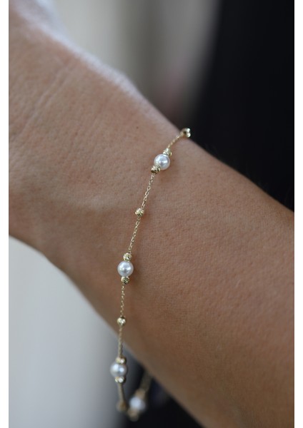 14 Ayar Altın Force Zincirli Mini Dorika ve Inci Detaylı Bileklik fiyatları