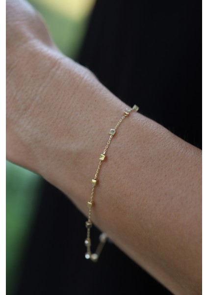 14 Ayar Altın Force Zincirli Küp Detaylı Bileklik fırsatları