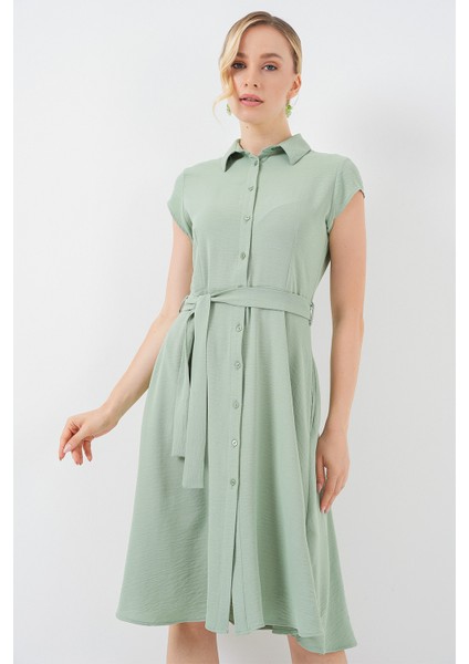 1677 Boydan Düğmeli Kuşaklı Elbise - E.yeşil modelleri