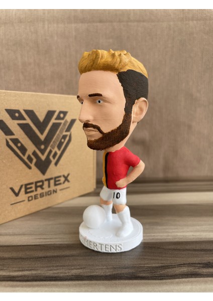 Mertens Gẩlẩtẩsẩrẩy 3D Futbolcu Taraftar Biblo Figür Erkek Hediyelik Oyuncak Sarı Kırmızı Aslan Erkek Sevgiliye Hediye Doğum Günü Hediyesi Dekorasyon Masa Süsü , Kişiye Özel Hediye fiyatları