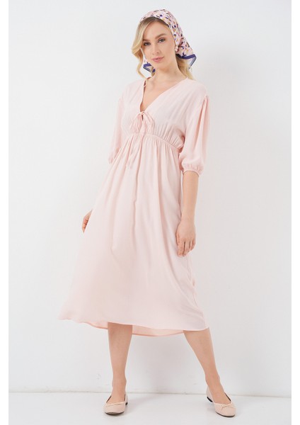 2570 Kadın Beli Büzgülü V Yaka Elbise - Pudra fiyatları