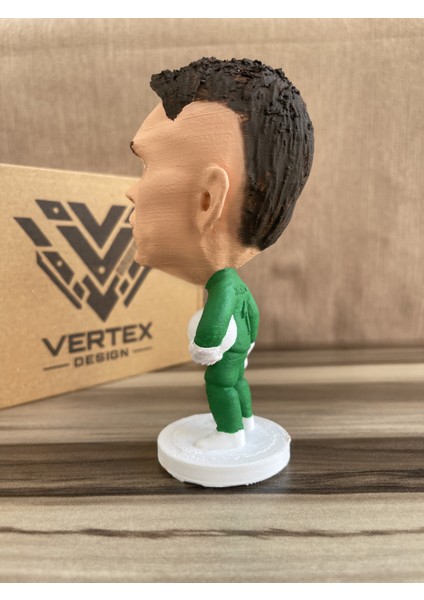 Muslera Gẩlẩtẩsẩrẩy 3D Futbolcu Taraftar Biblo Figür Erkek Hediyelik Oyuncak Sarı Kırmızı Aslan Erkek Sevgiliye Hediye Doğum Günü Hediyesi Dekorasyon Masa Süsü , Kişiye Özel Hediye indirimleri