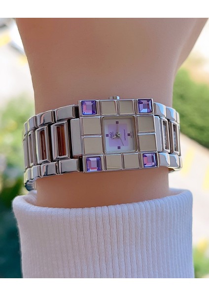 QZ01J7822A Taşlı Vintage Kadın Kol Saati fiyatları