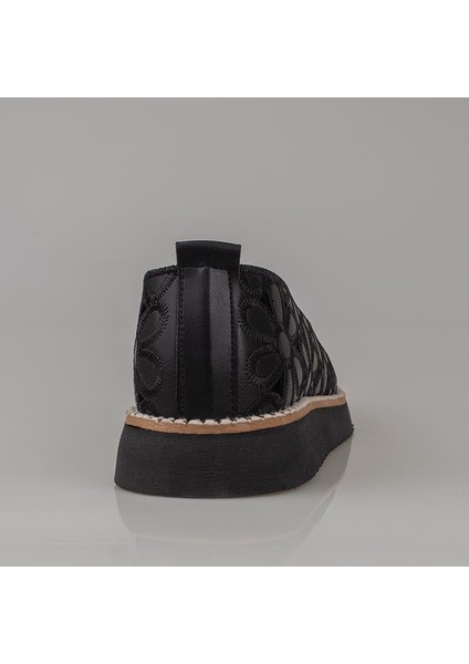 Siyah Hasır Burunlu Kadın Delikli Yazlık Babet fırsatları