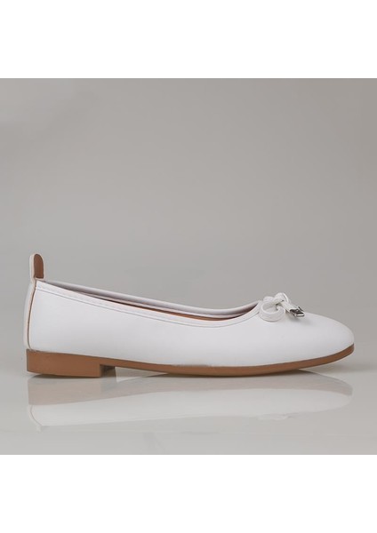 Beyaz Fiyonk Bağlama Düz Babet fiyatları