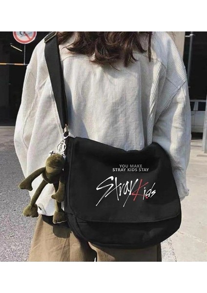 Unisex Siyah Kpop Serisi Stray Kids Baskılı Postacı Çantası