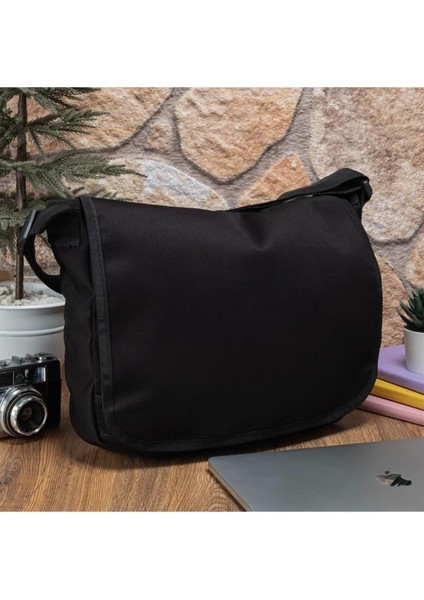 Düz Siyah Unisex Postacı ve Laptop Çantası, Şık ve Kullanışlı Tasarım indirimleri