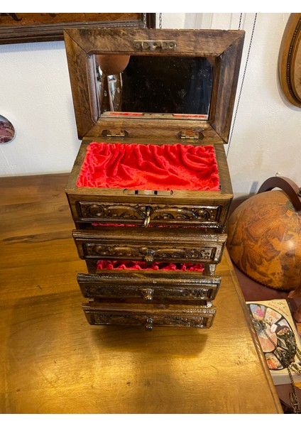 Ahşap 3 Cekmeceli Aynalı Sandık fırsatları