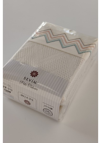 Çift Kişilik 4 Parça Waffle Pike Takımı-Jakarlı Petek Pike-Delfina-Krem modelleri