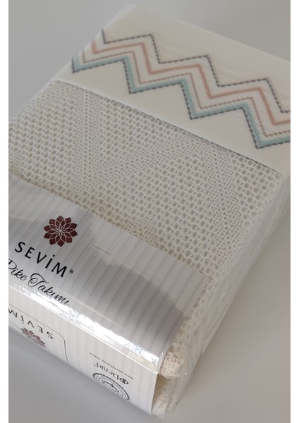 Çift Kişilik 4 Parça Waffle Pike Takımı-Jakarlı Petek Pike-Delfina-Krem fırsatları