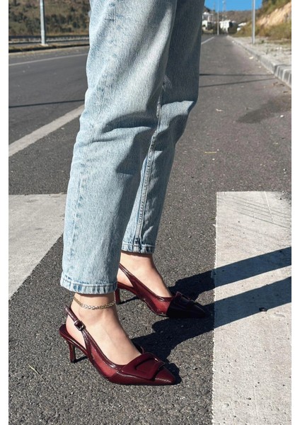 Donita Rugan Toka Detaylı Stiletto Bordo fiyatları