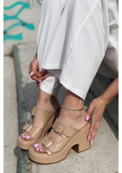 Livons Mat Deri Platform Topuklu Kadın Terlik Nude fiyatları