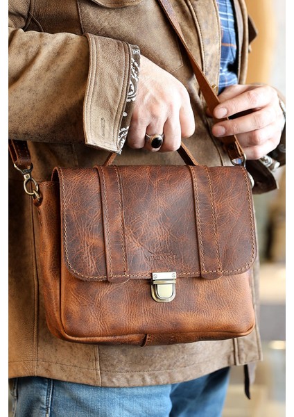 Kahverengi Küçük Postacı Çantası, Şık ve Kullanışlı Taşımalık fiyatları