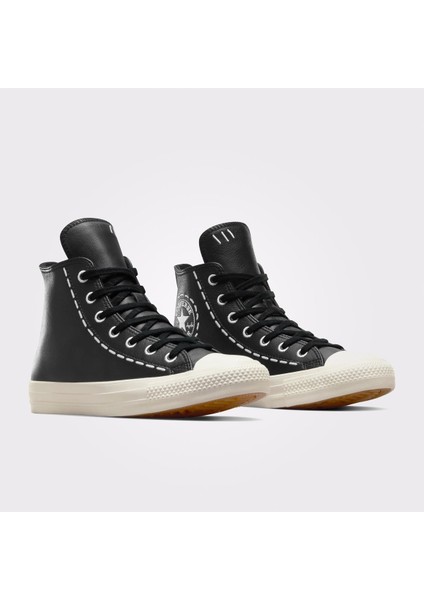 Chuck Taylor All Star Bold Stitch Kadın Siyah Sneaker fiyatları