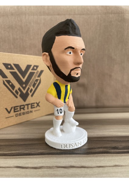 Tadic Fênêrbẩhçe 3D Futbolcu Taraftar Biblo Figür Erkek Hediyelik Oyuncak Sarı Lacivert Kanarya Erkek Sevgiliye Hediye Doğum Günü Hediyesi Dekorasyon Masa Süsü , Kişiye Özel Hediye fiyatları