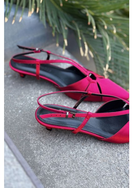 Ozeras Saten Bordo Kısa Topuklu Stiletto indirimleri