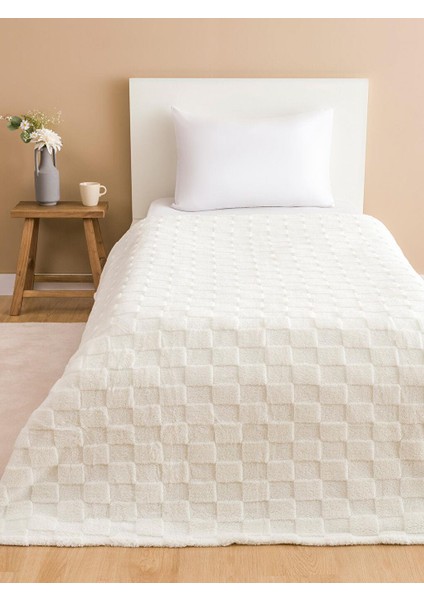 Pelüş Tek Kişilik Battaniye 150X200 cm (W5)