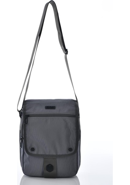 31124 Uzun Askılı Çapraz Çanta Gri, Şık ve Kullanışlı Tarzınıza Renk Katacak.
