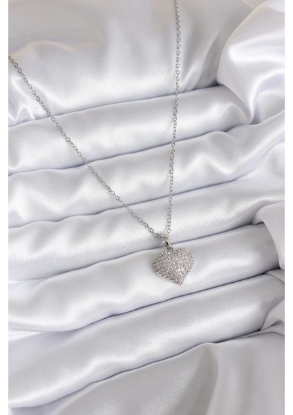 316L Çelik Zincir Gümüş Renk Zirkon Taş Detay Kalp Model Kadın Kolye fiyatları