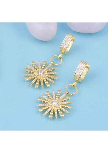 Kartanesi Model Özel Tasarım Altın Kaplama Top Zincirli 925 Ayar Gümüş Küpe