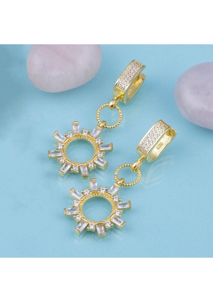 Altın Kaplama Baget Taşlı Güneş Motifli 925 Ayar Gümüş Küpe