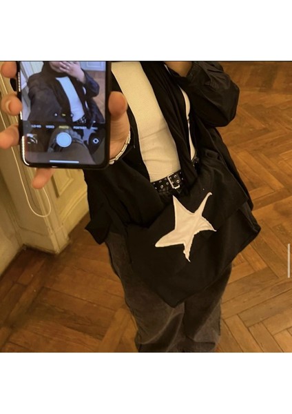 Çok Renkli Yıldız Detaylı Postacı Çanta, Şık ve Kullanışlı Tasarım modelleri