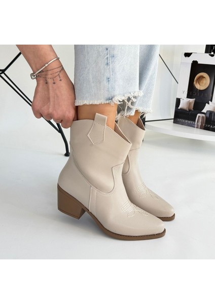 Bernishoes Akver Bej Cilt Topuklu Bot fırsatları