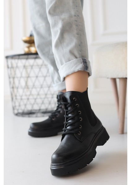 Bernishoes Daum Siyah Cilt Bağcıklı Bot fiyatları