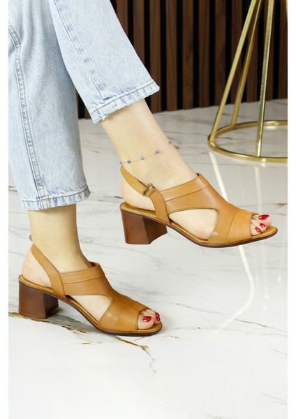 Kanne Taba Hakiki Dana Derisi Cırt Bantlı Kalın Topuklu Rahat Günlük Sandalet