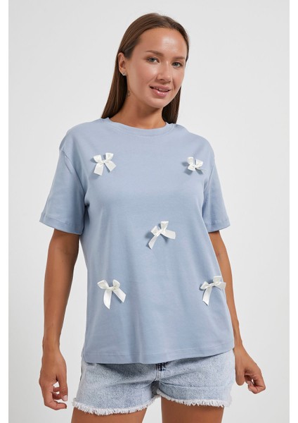 Armalıfe 3221 Fiyonk Detaylı Bis Yaka Kadın T-Shırt