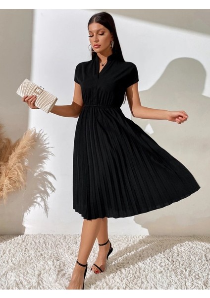Kadın Kısa Kollu Hakim V Yakalı Pileli Janjan Krep Elbise