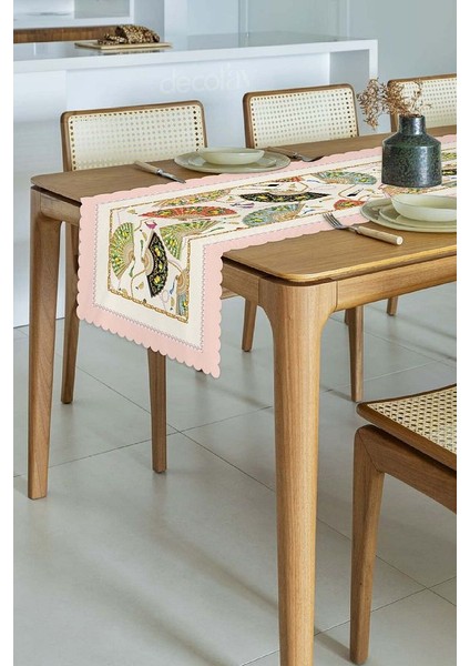Orient Charm – Yelpaze ve Inci Bordürlü Lazer Kesim Runner