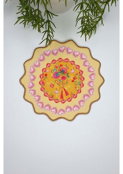 Love Bloom Kalpli Renkli Çiçekli Sarı Nakış Kenar Kokteyl Peçetesi 1 Adet