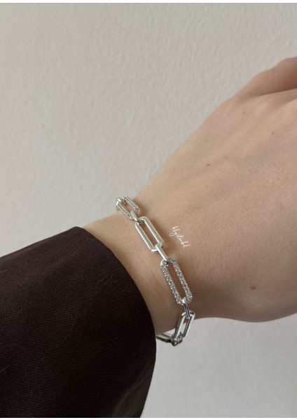 Gümüş Bileklik 17 Cm, Şık ve Zarif Takı Seçeneği fırsatları