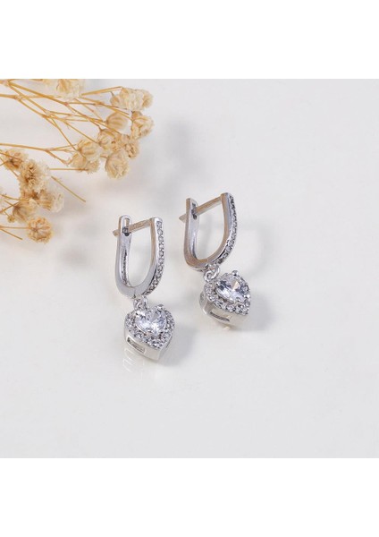 Rodyum Kaplama Kalp Gümüş Küpe