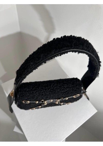 Kroko Desenli Peluş Kadın Kol Çantası, Şık ve Rahat Kullanım Için Tasarlandı fiyatları