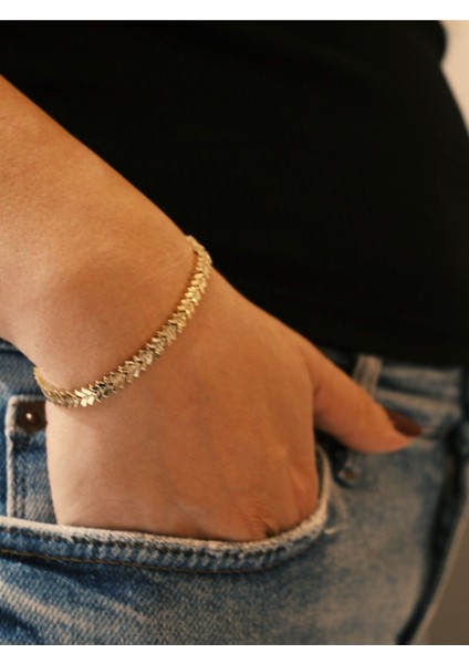 Taş Detaylı Kılçık Desenli Şık Altın Rengi Bileklik