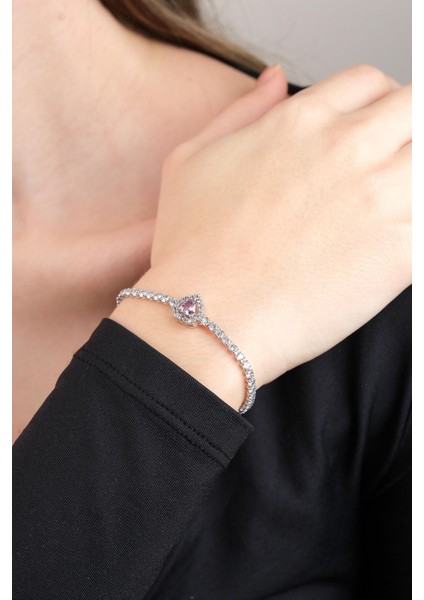 Renkli Kadın Bileklik, Şık ve Zarif Takı Seçeneği