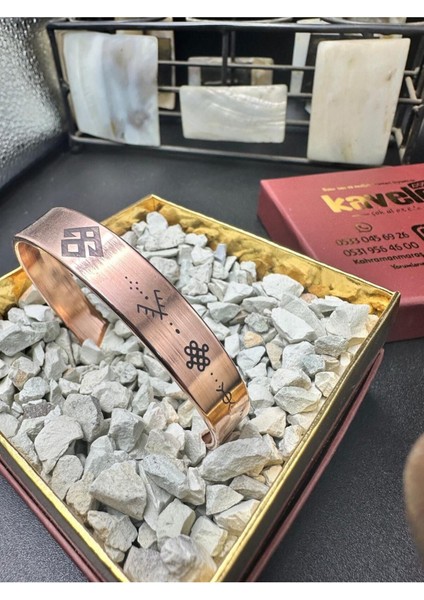 Mavi Zeolit Taşlı Saf Bakır Bileklik, Anadolu Elinde Bolluk ve Bereket Simgesi