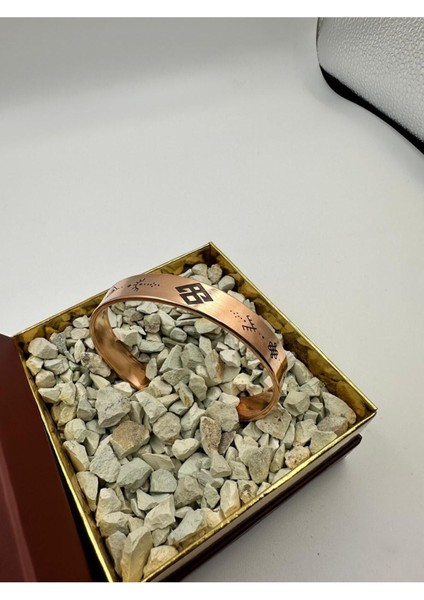 Mavi Zeolit Taşlı Saf Bakır Bileklik, Anadolu Elinde Bolluk ve Bereket Simgesi modelleri